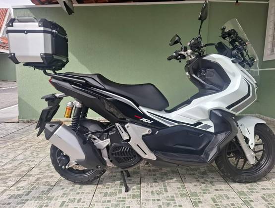 HONDA ADV 